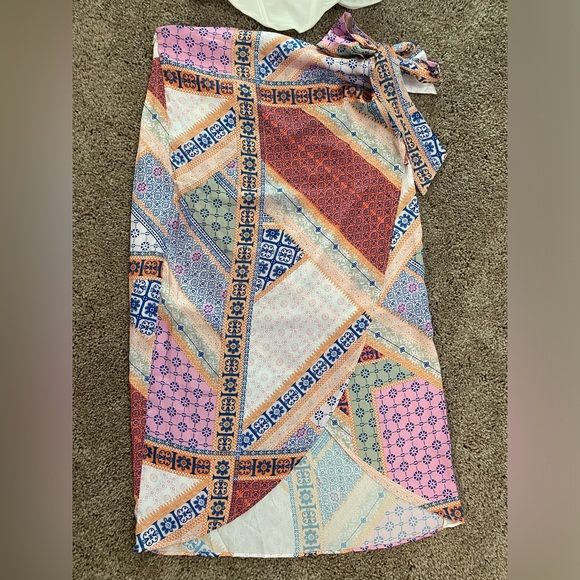 PREMIUM WRAP KNOT SCARF SKIRT and Tie Shoulder Bustier Bandana Crop Top size L - Picture 7 of 9